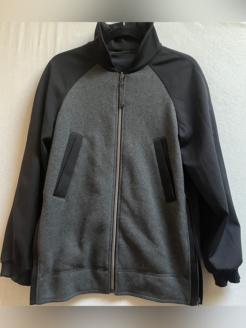 Lululemon Both Ways Reversible Bomber Jacket Heathered Black 8
